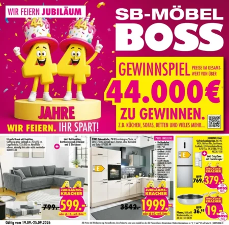 Möbel Boss Prospekt ab 19.09.2026 (KW 39) Möbel Boss Prospekt ab 19.09.2026 Seite 1 mit Ecksofa Brook, Pino Einbauküche und Gorenje Kühl-Gefrierkombination